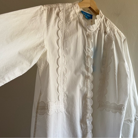 NWT m.i.h White Scalloped Button Dow Blouse, Delicate, Feminine, Size Medium - Picture 8 of 16